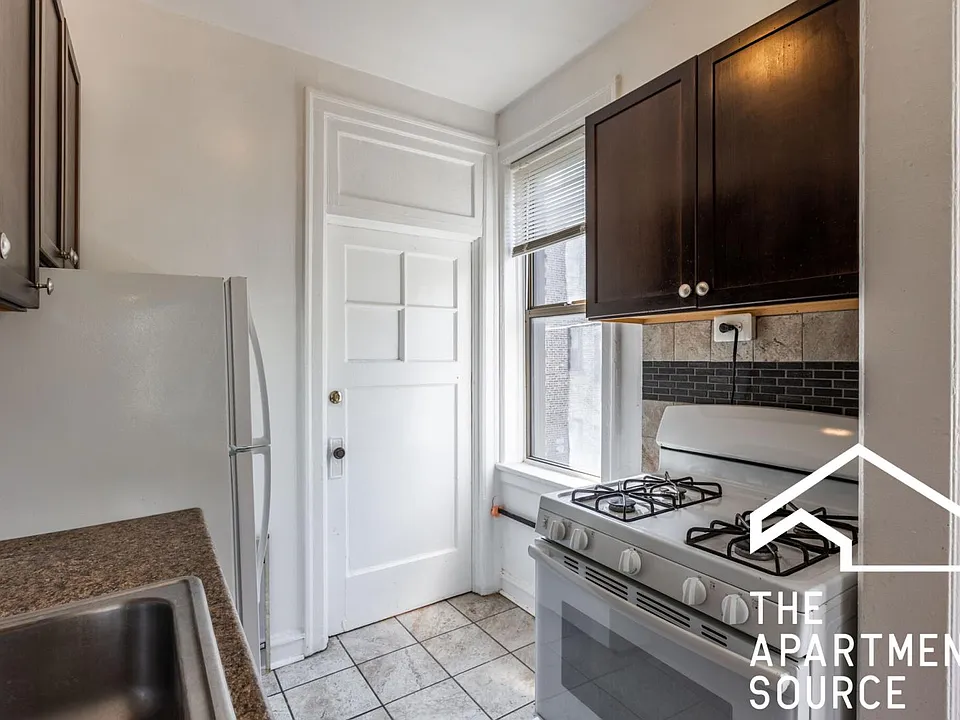 1367 W Estes Ave #2-K