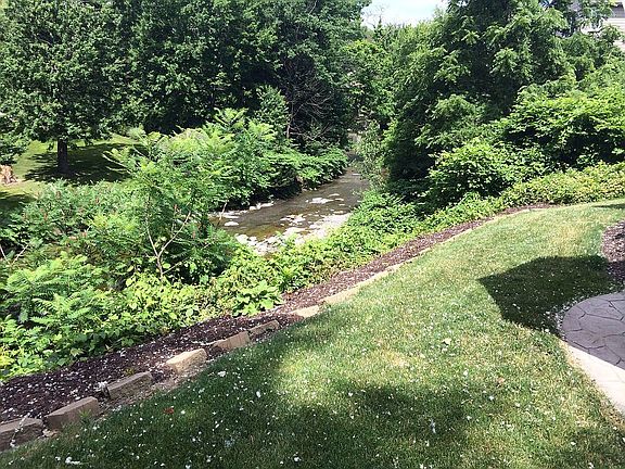Waterfront rear Cahoon Creek
