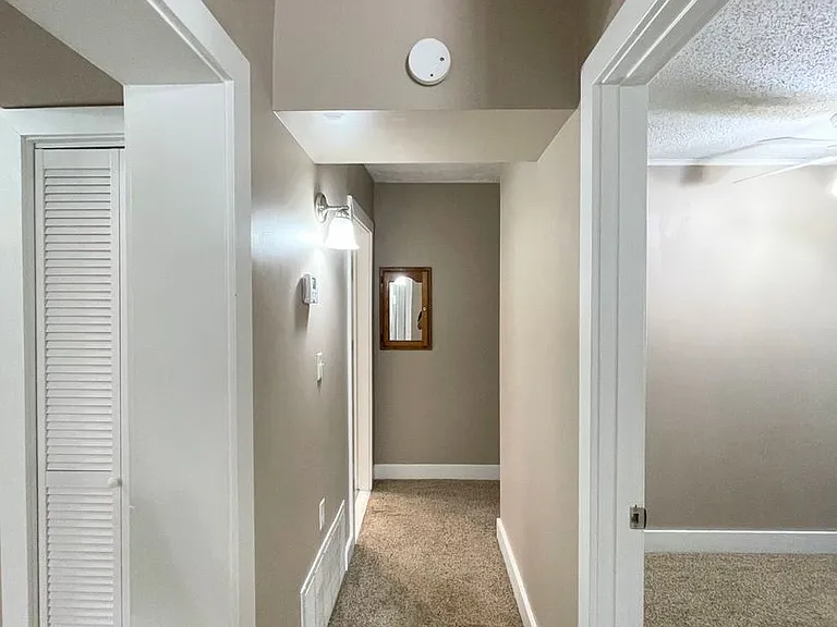 1002 N Grimes St — Photo 11
