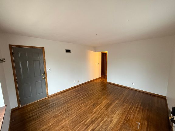 3rd image of 1506 S Center Ave #1