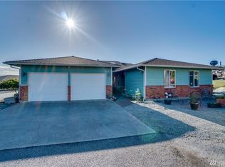 771 Tiberon Pl, Camano Island, WA 98282