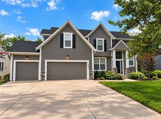 20908 W 117th St, Olathe, KS 66061
