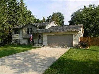 12361 Holmden Dr NE photo 1