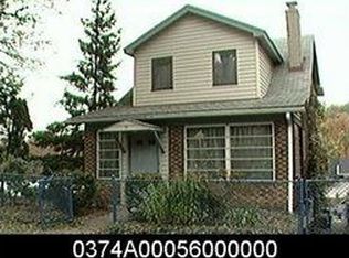 15 Demmer Ave, Pittsburgh, PA 15221