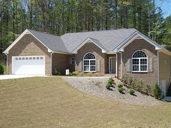 281 Woodridge Dr.
