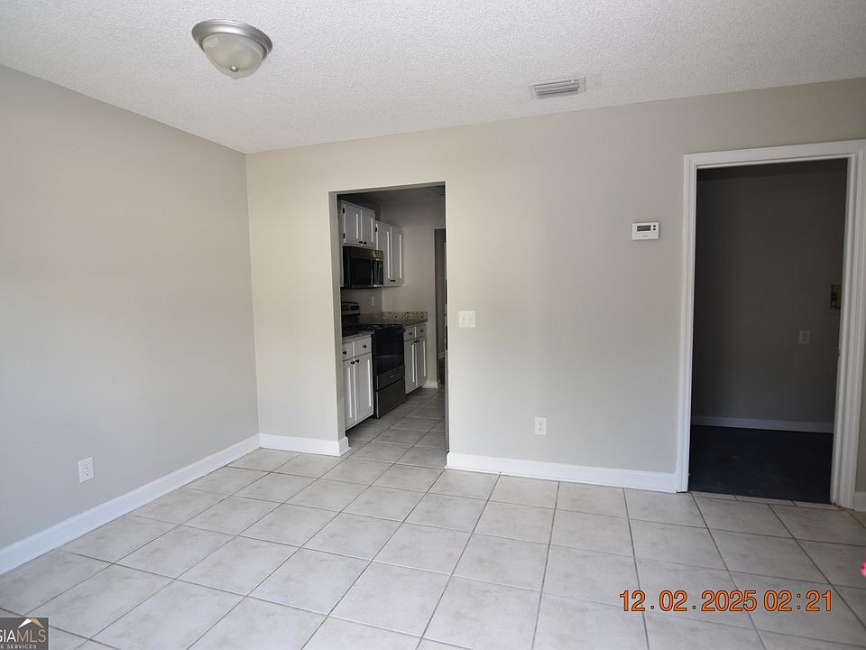 1st image of 734 Morningside Ln