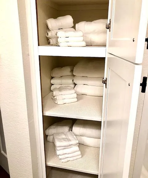 Plenty of fresh, new towels