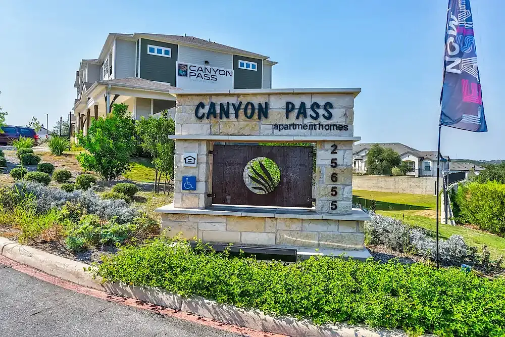 Canyon Pass — Photo 1