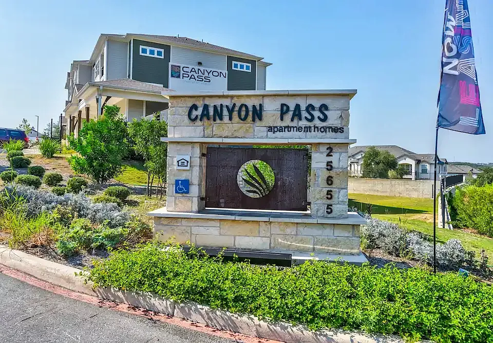 Canyon Pass