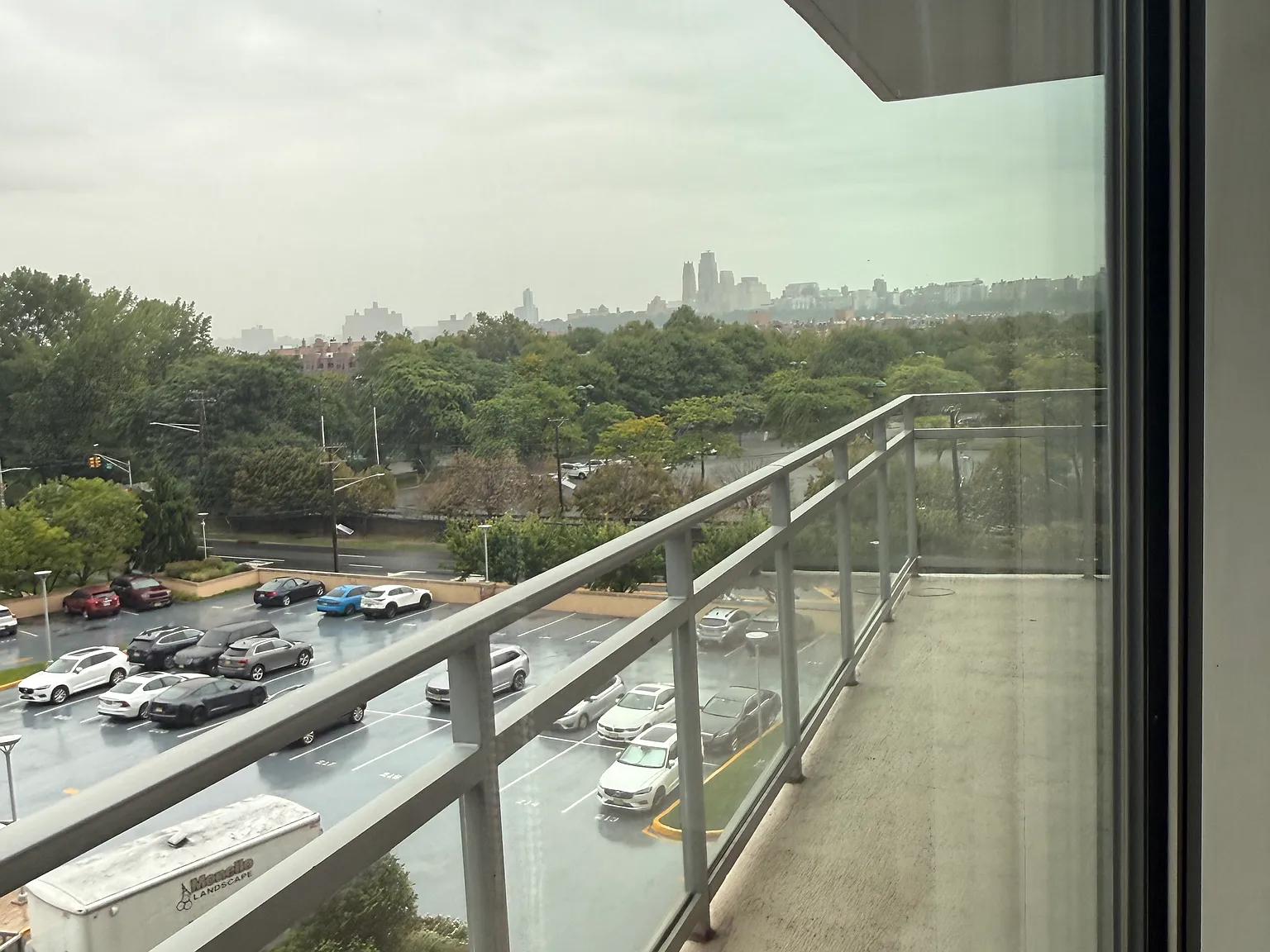 1 bed, 1.5 bath, 944 sqft, $2,999 — Photo 4