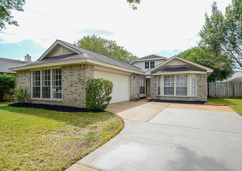 1st image of 16035 Mission Village Dr
