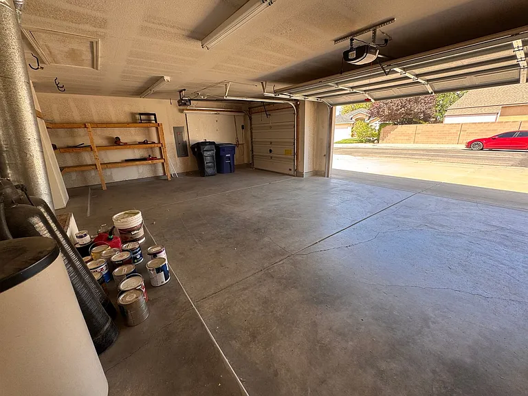 9701 Tapatio Dr NW — Photo 17