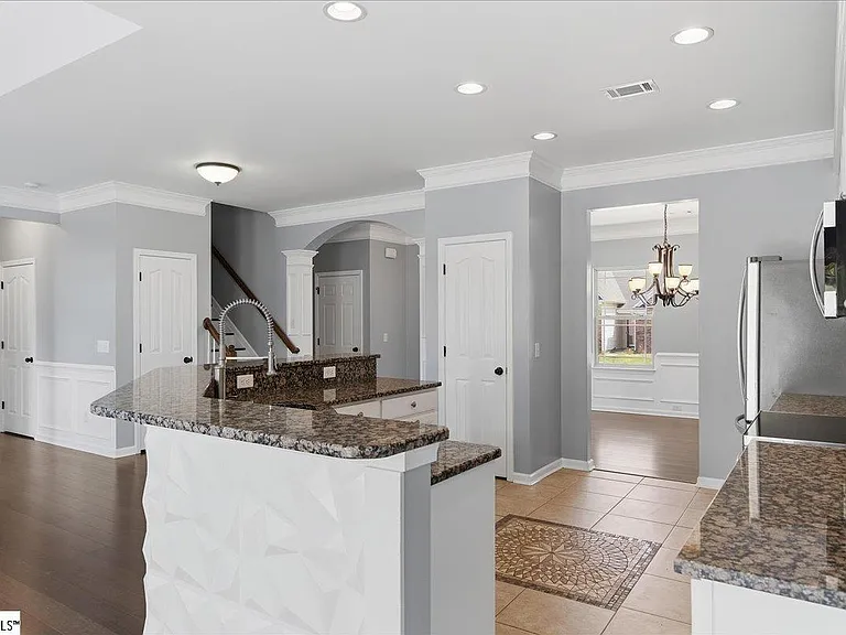 201 Portland Falls Dr — Photo 12