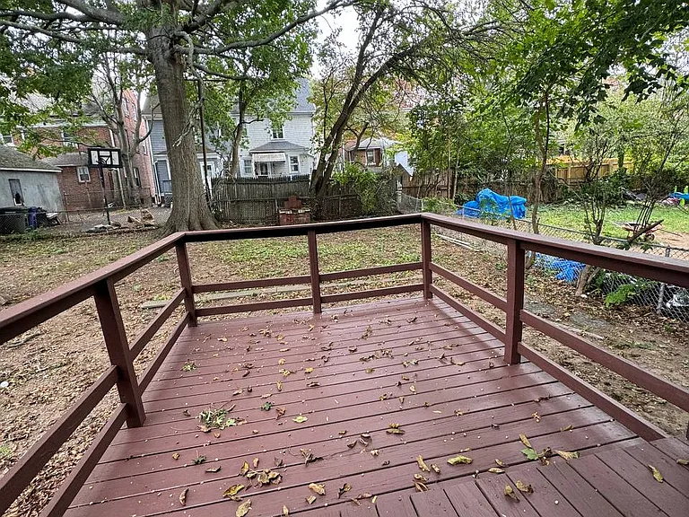 309 East Ave — Photo 40