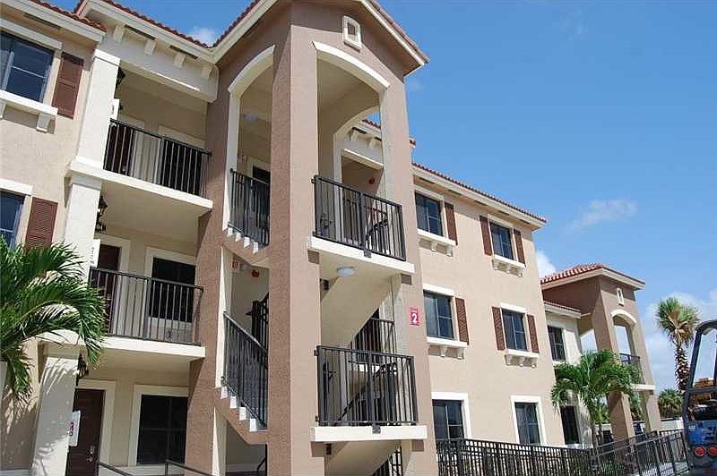 1st image of 22421 SW 88th Pl Unit 105