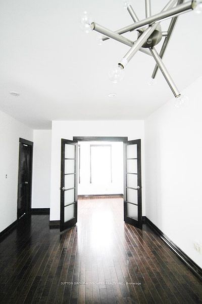 Toronto House for rent - 2 Bedrooms in Toronto