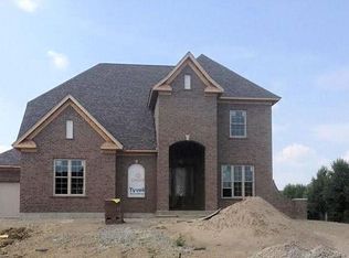 6837 Southampton Ln, West Chester, OH 45069