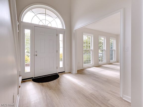 3rd image of 17824 Lyon Ln
