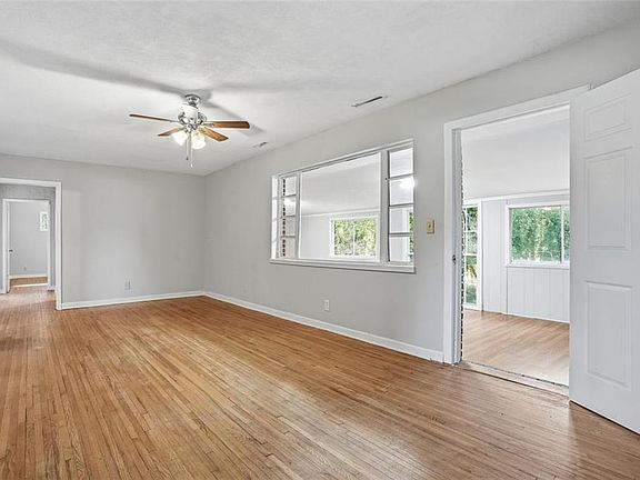 4th image of 345 Brannan Rd