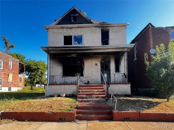 4439 Ashland Ave, Saint Louis, MO 63115