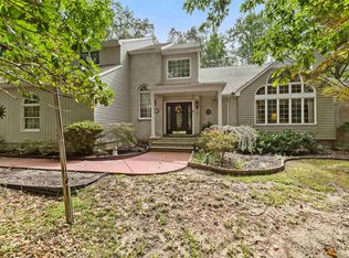4 Moore Ter, Cape May Court House, NJ 08210