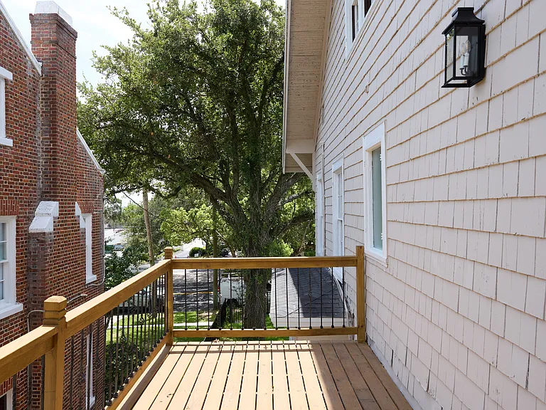 2979 Saint Johns Ave — Photo 23