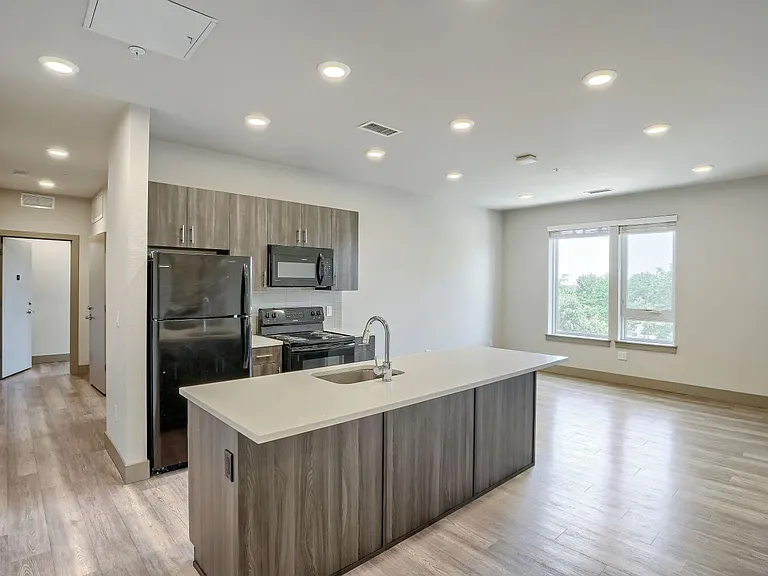 4923 King St — Photo 109