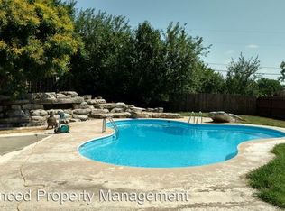 104 N Dartmouth Dr, Manhattan, KS 66503