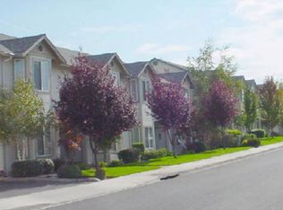 3834 Viewcrest Dr APT B, Medford, OR 97504