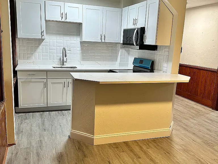 27 Granby Rd #2 — Photo 2