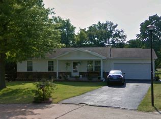 828 Wild Hawk Dr, Eureka, MO 63025