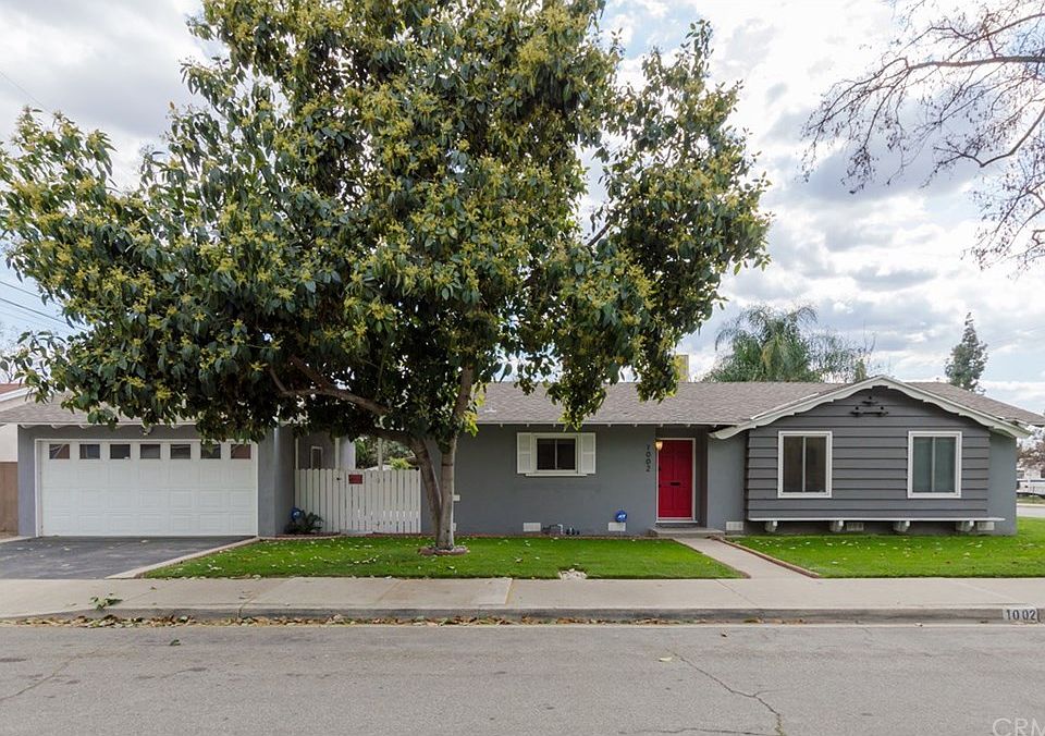 2nd image of 1002 Rodman Ave