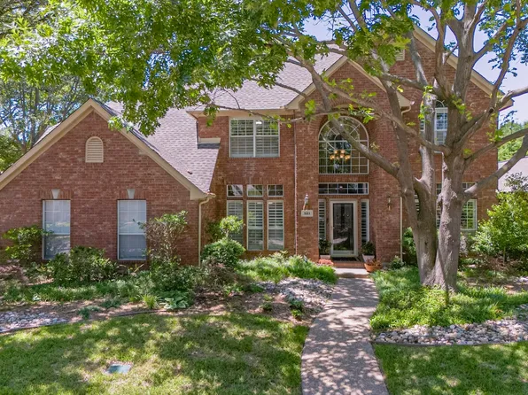 521 Thunderbrook Rd, Garland, TX 75044