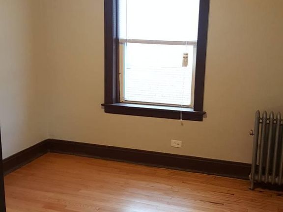 5th image of 4207 W Fullerton Ave #1