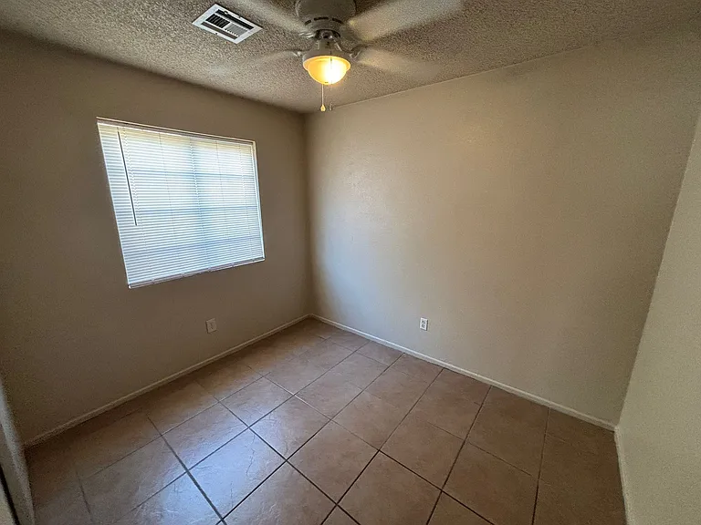 4748 W 17th Pl — Photo 26