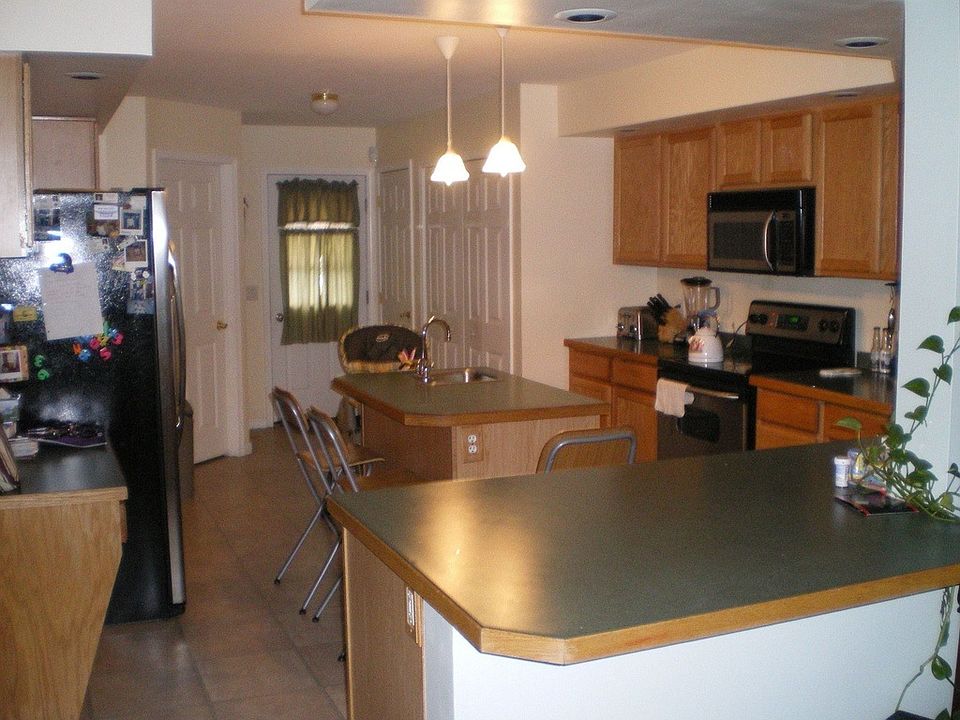 2nd image of 8 Harriet St