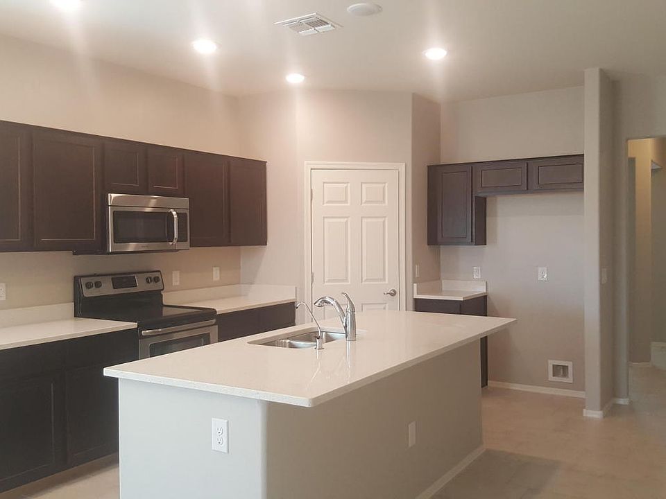 1st image of 12260 W Fianchetto Dr