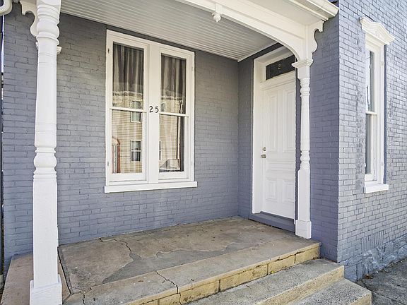 5th image of 25 N Franklin St