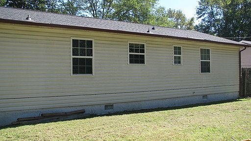 2nd image of 1702 Shady Lane Pl SW