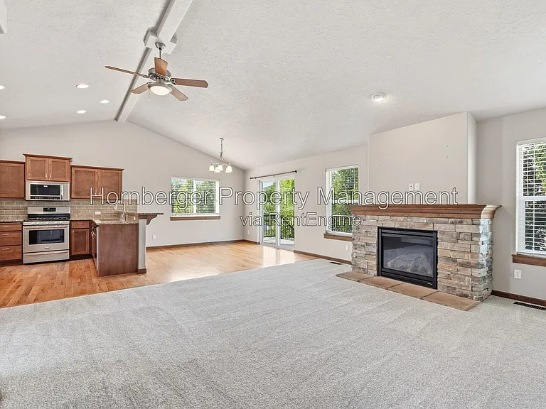 17415 E Shamrock Ct — Photo 2