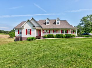 471 Camp Ridge Rd, La Follette, TN 37766