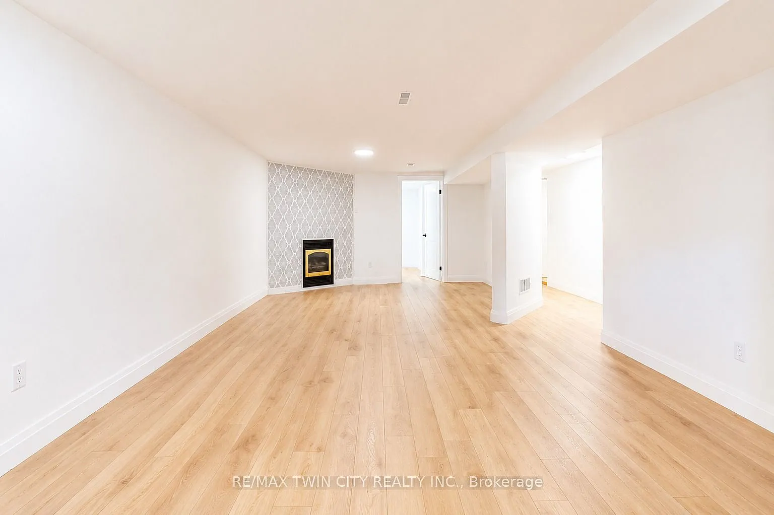 1 bed, $1,600 — Photo 2