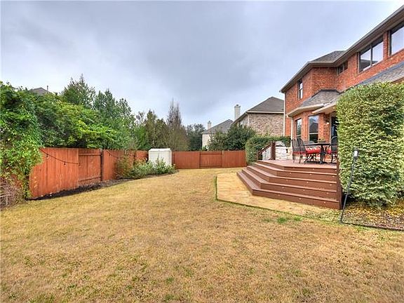 4th image of 2910 Kinloch Dr