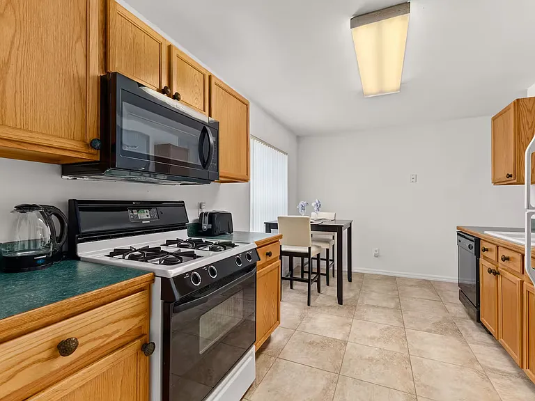 4534 Oakbrook Ct — Photo 14