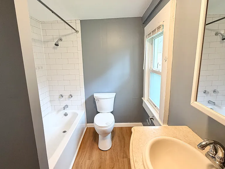 236 Bird Ave #3 — Photo 6