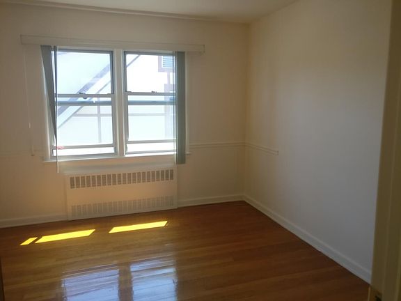 2nd image of 14543 19th Ave Floor 2