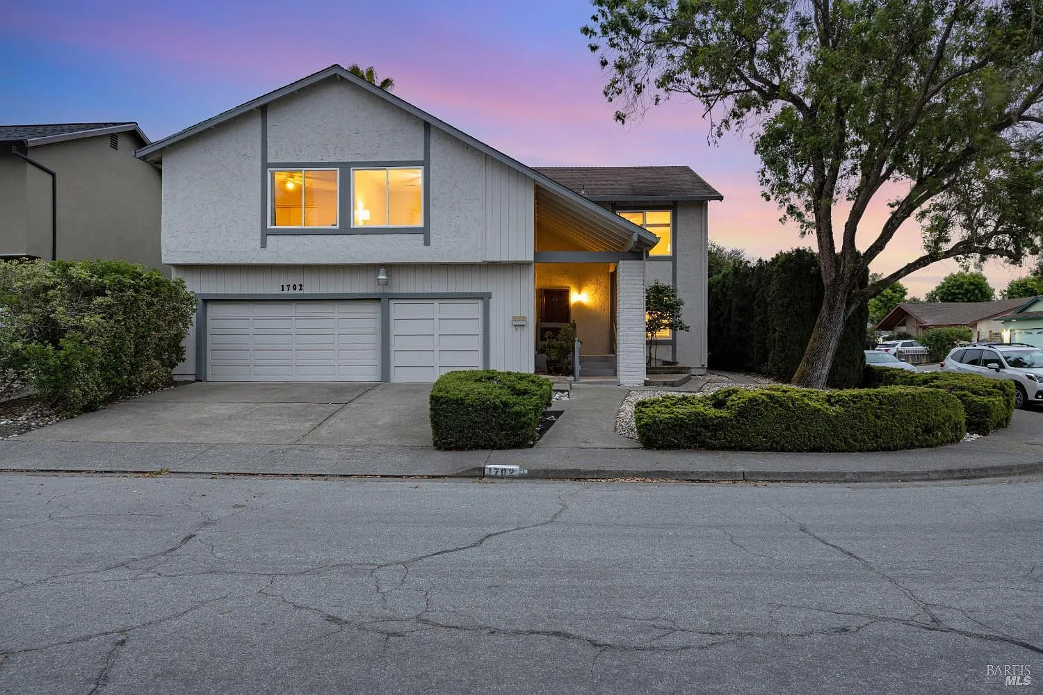 1702 Capistrano Drive - Photo 4