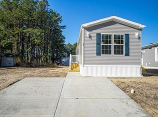 2 Mink Ct, Manchester Township, NJ 08759