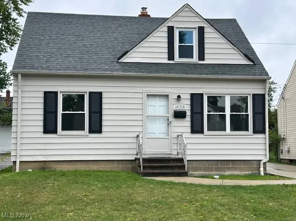 14318 Kennerdown Ave, Maple Heights, OH 44137