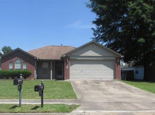 2003 Pleasant Pointe Cir, Bryant, AR 72022